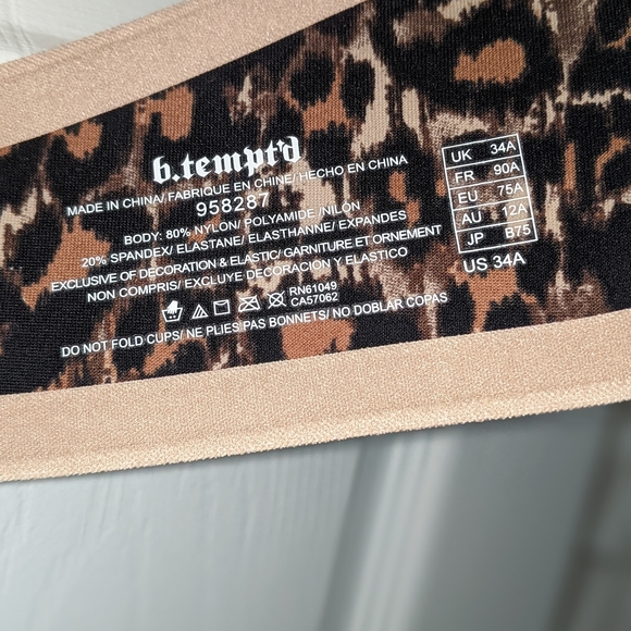 B.Tempted Pushup Bra - Picture 2 of 3